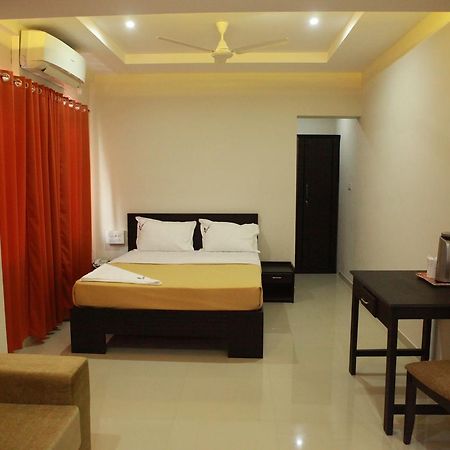 Riva Residency Hotel Palakkad Luaran gambar