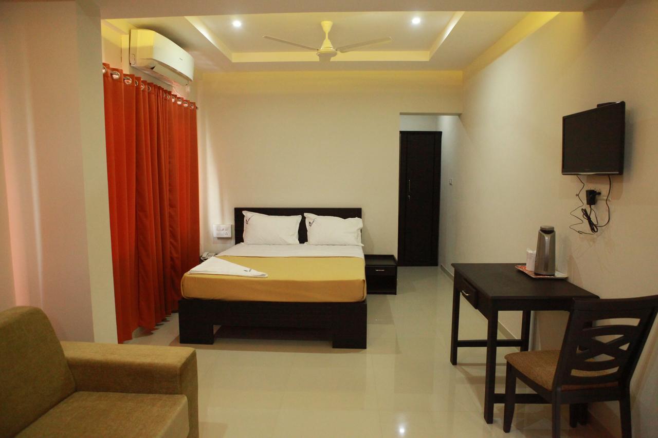 Riva Residency Hotel Palakkad Luaran gambar