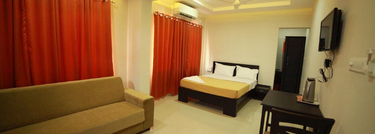 Riva Residency Hotel Palakkad Luaran gambar